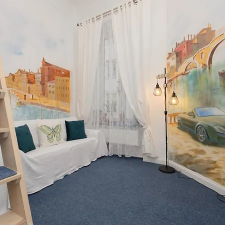 Spacious In The City Center By Rent Like Apartment