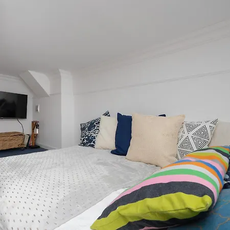 Spacious In The City Center By Rent Like * Warszawa