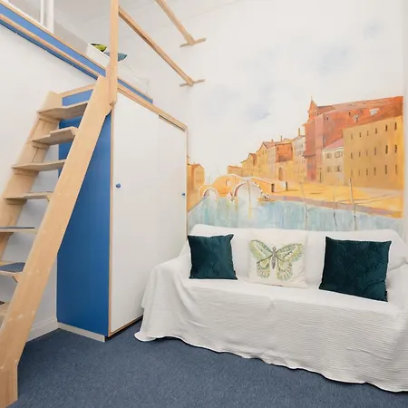 Apartamento Spacious In The City Center By Rent Like Varsóvia
