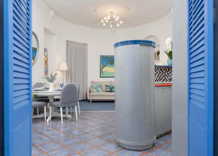 Spacious In The City Center By Rent Like Apartmán Varšava