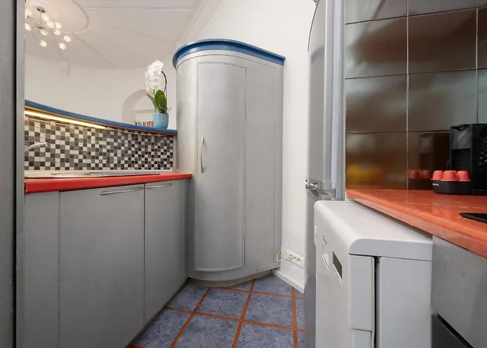 Spacious In The City Center By Rent Like * Warszawa