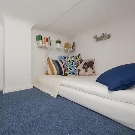 Spacious In The City Center By Rent Like Apartmán Varšava